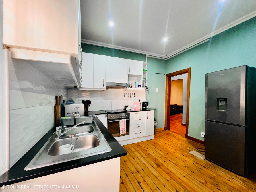 2 Bedroom Property for Sale in Rondebosch Village Western Cape